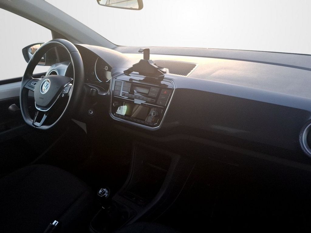 Volkswagen up! 2021
