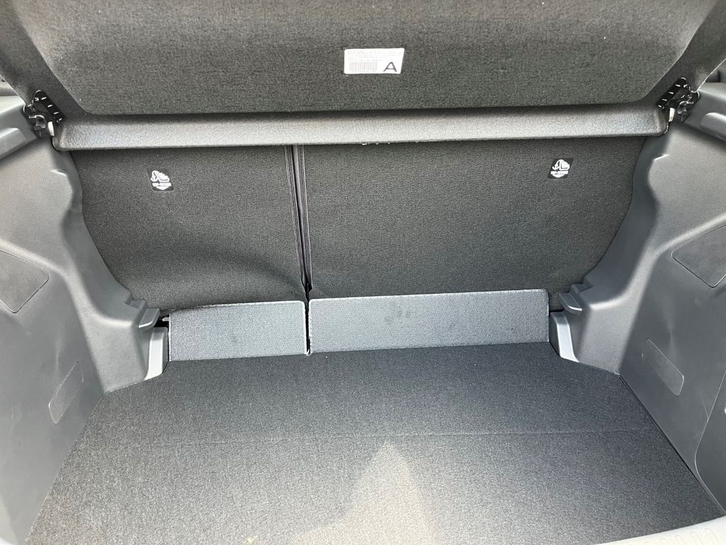 Mazda 2 Hybrid
