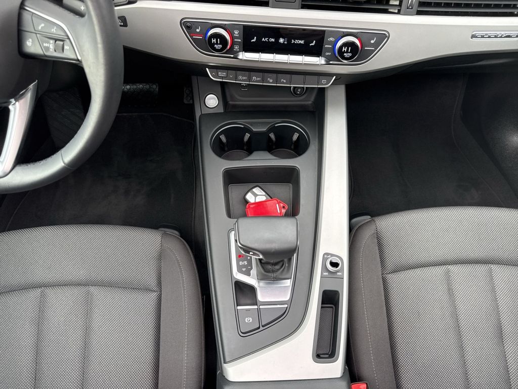 Audi A4 2022