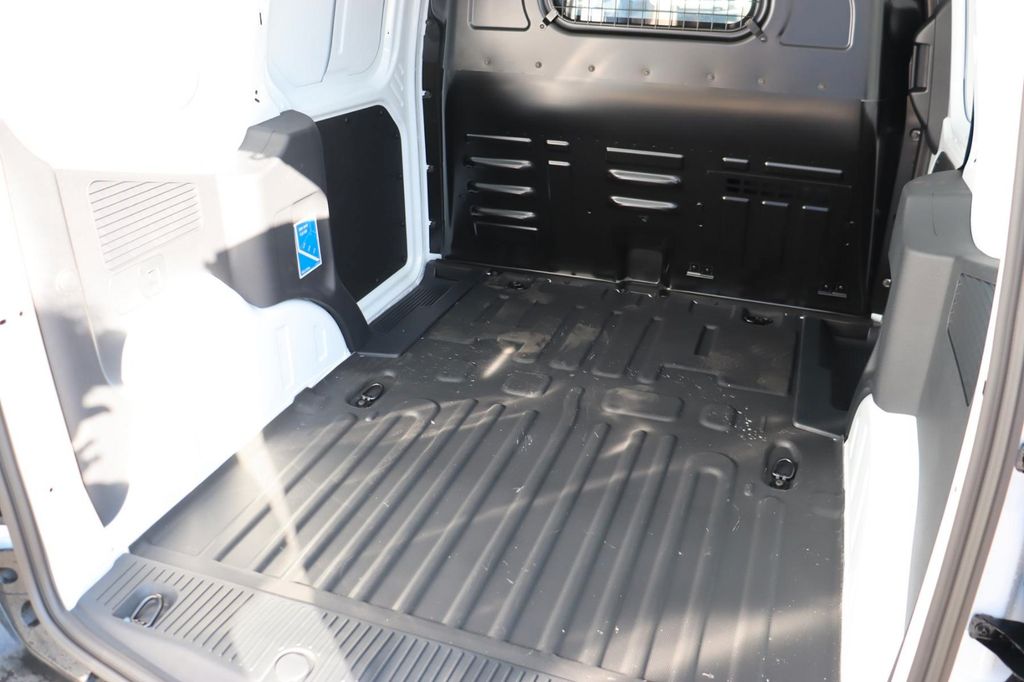 Ford Transit Courier 2025