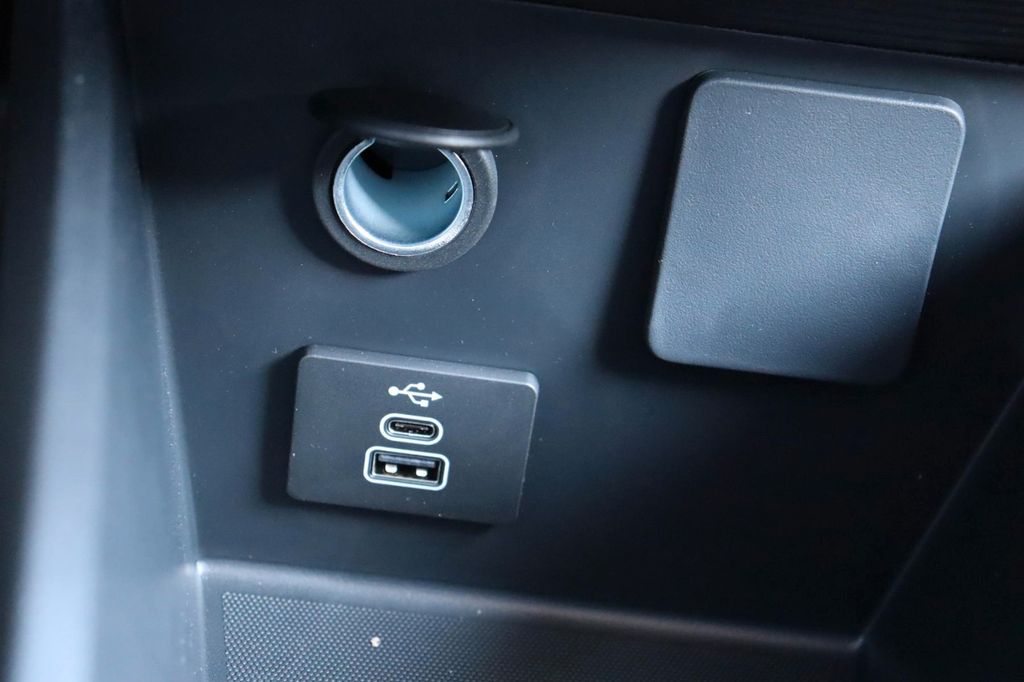 Ford Transit Courier 2025