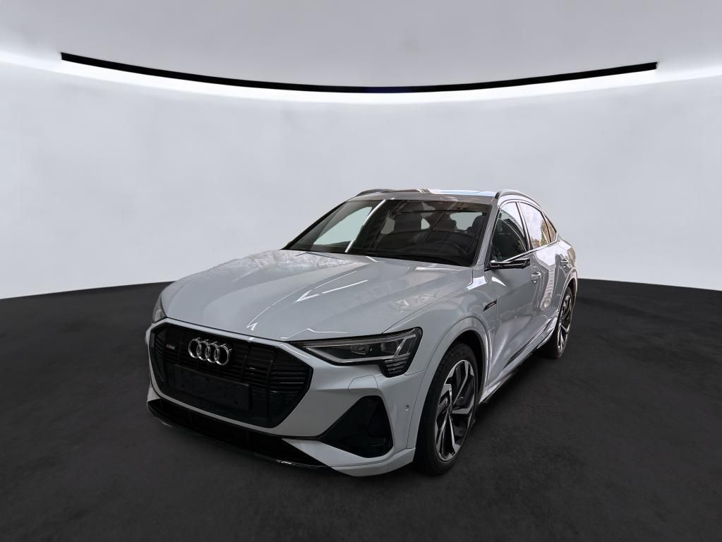 Audi e-tron 2022
