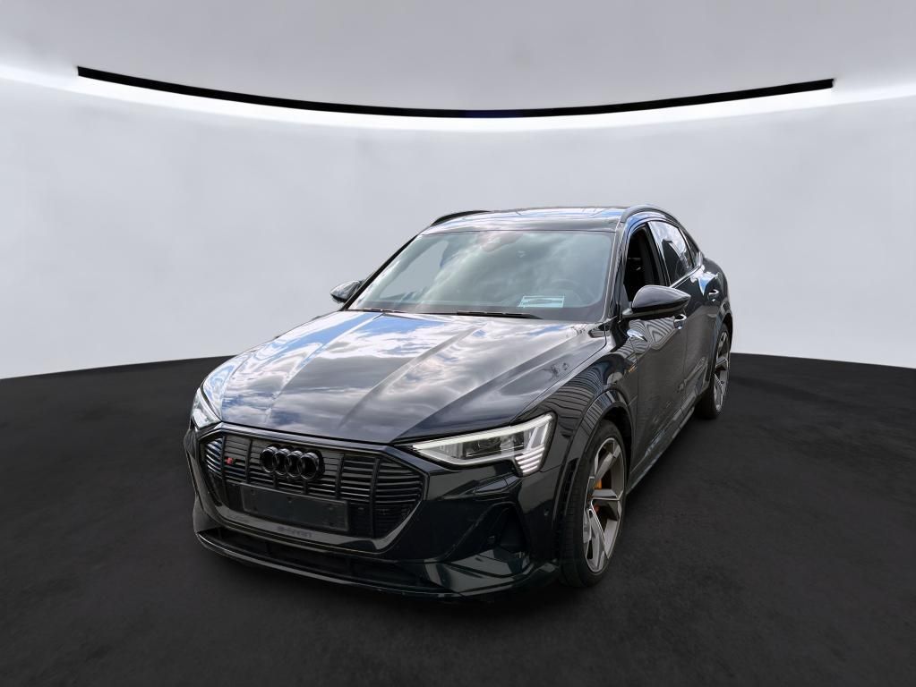 Audi e-tron 2022