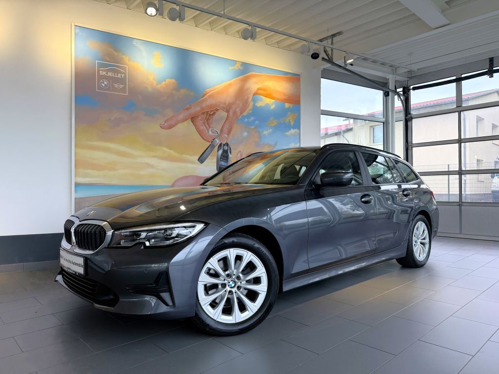 BMW 320 2022