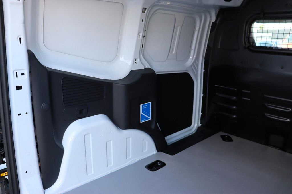 Ford Transit Courier 2025