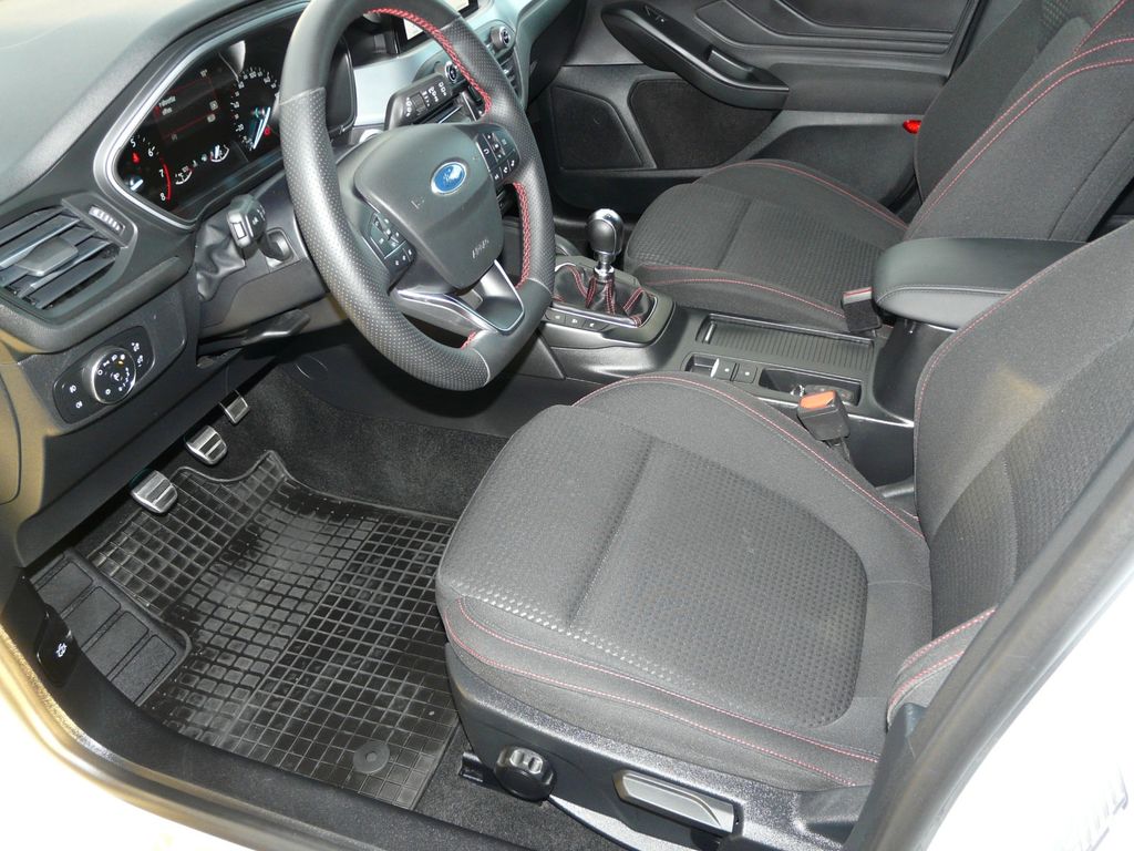 Ford Focus 2022