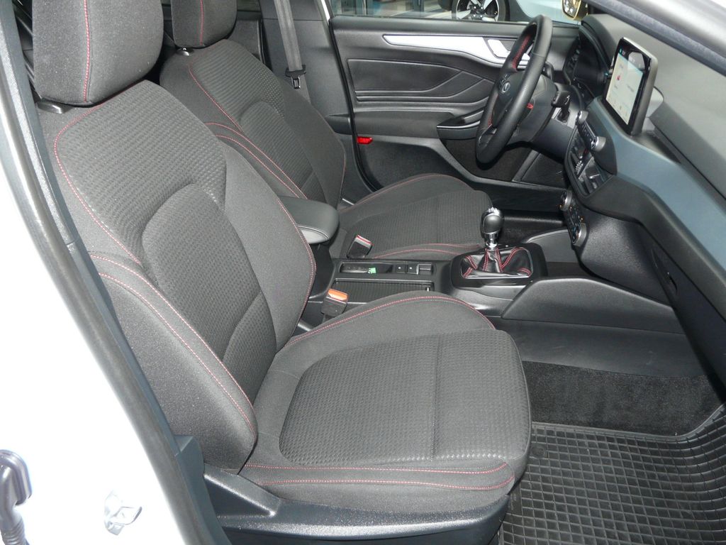 Ford Focus 2022