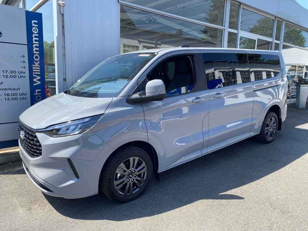 Ford Tourneo Custom 2025