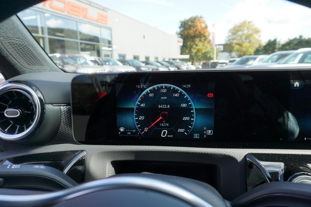 Mercedes-Benz A 200 2021