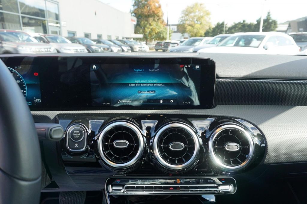 Mercedes-Benz A 200 2021