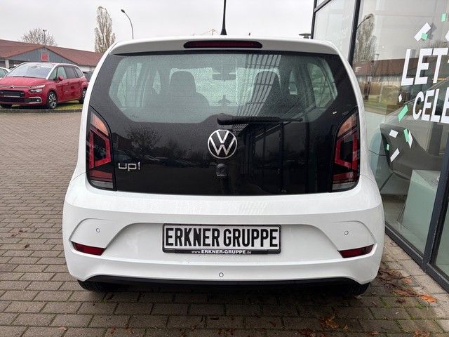 Volkswagen up! 2022