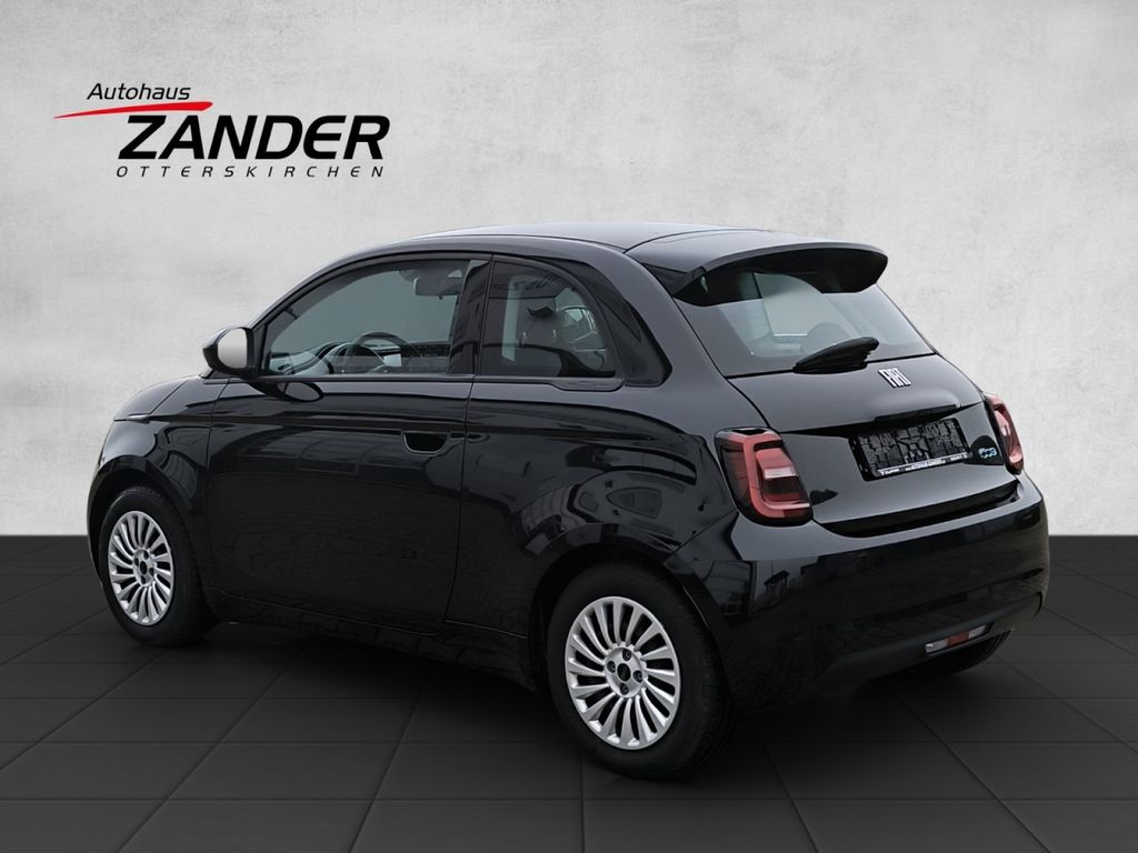 Fiat 500e 2023