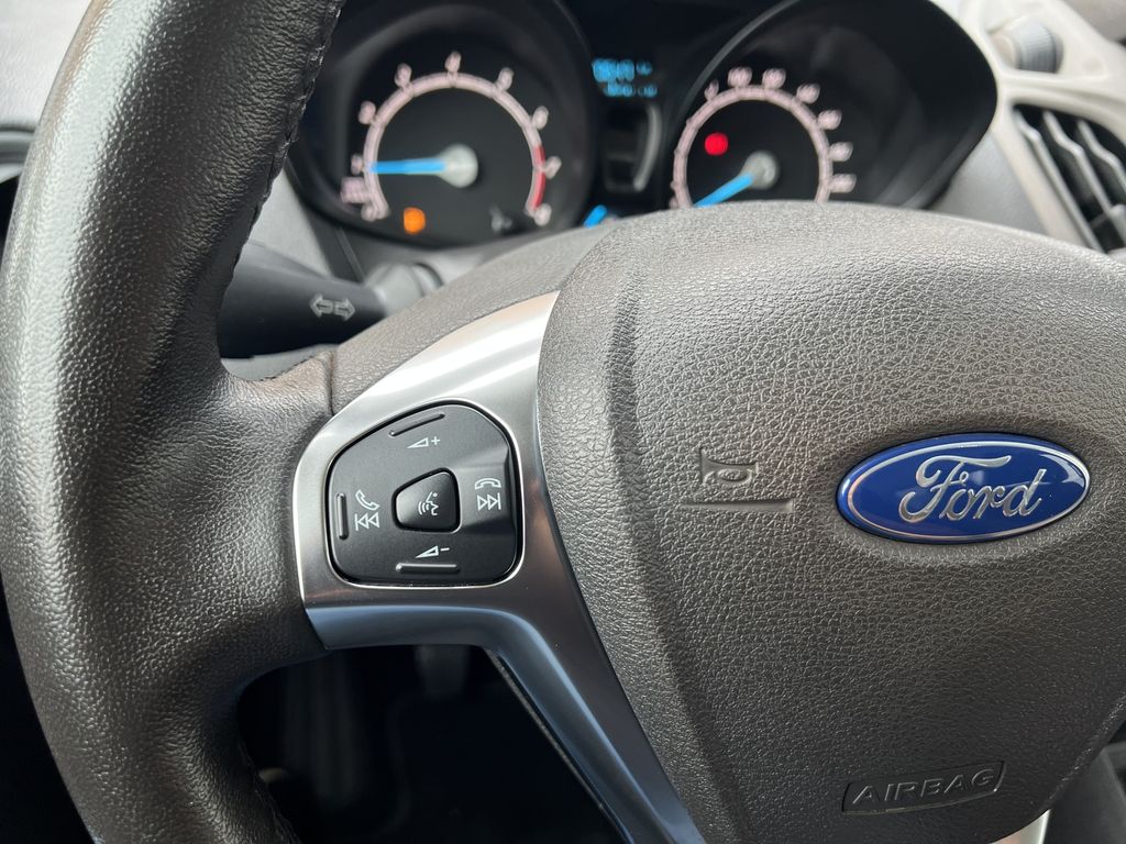 Ford Transit Courier 2019