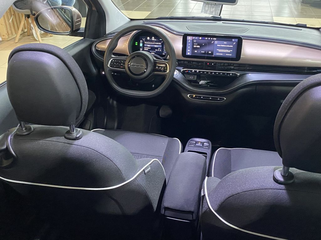 Fiat 500C 2023