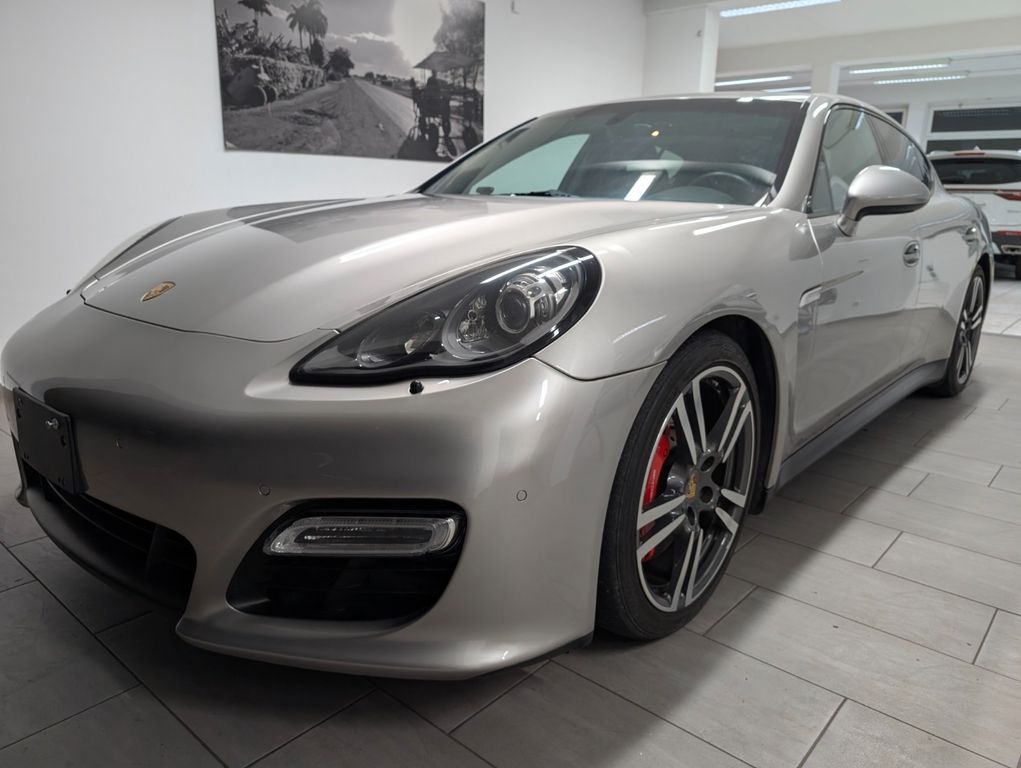 Porsche Panamera 2012