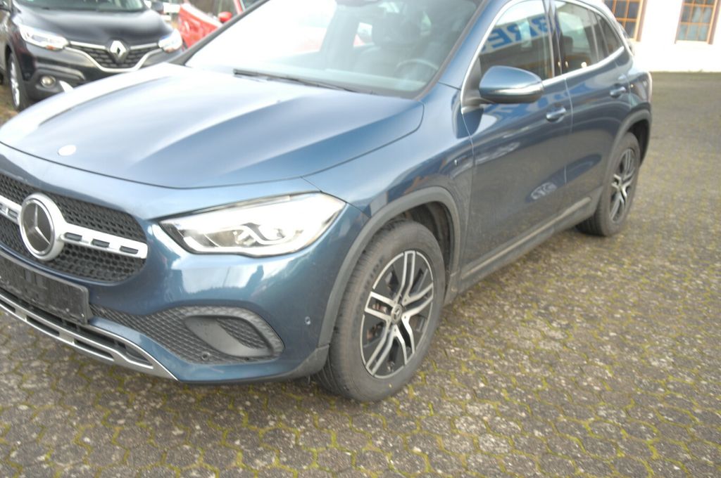Mercedes-Benz GLA 250 2020