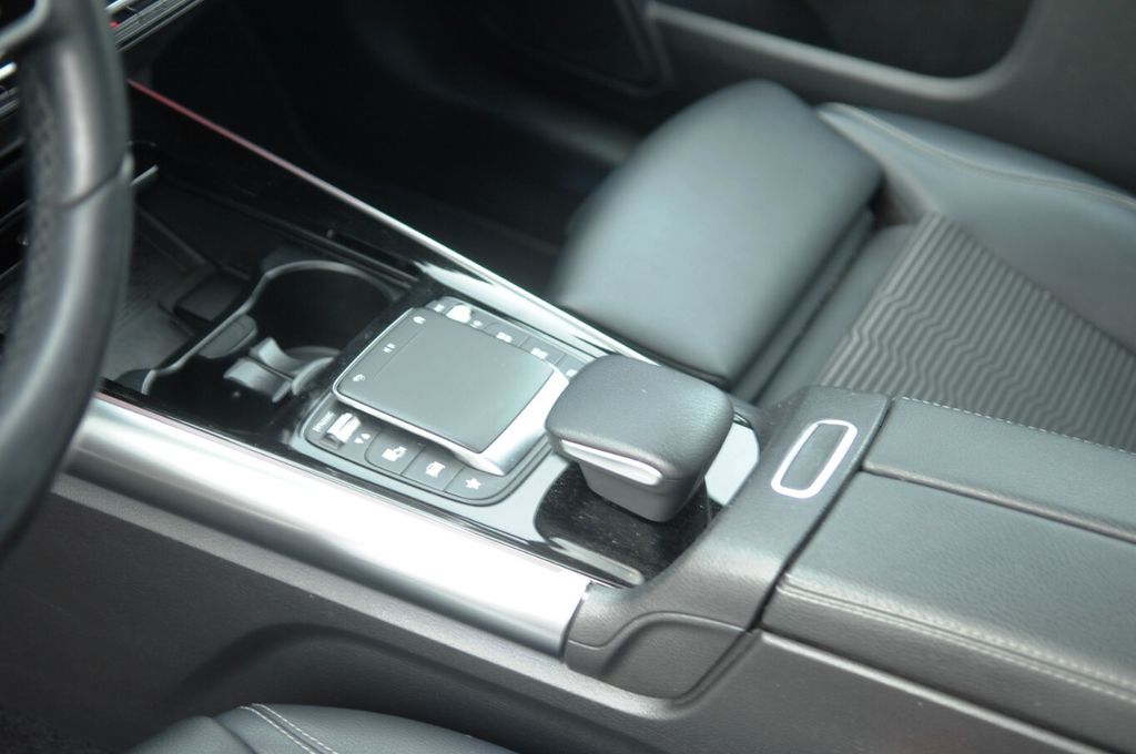 Mercedes-Benz GLA 250 2020