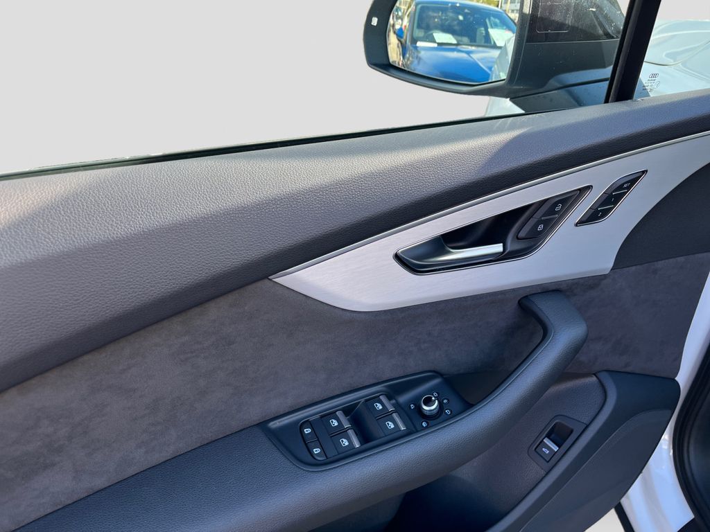 Audi SQ7 2022