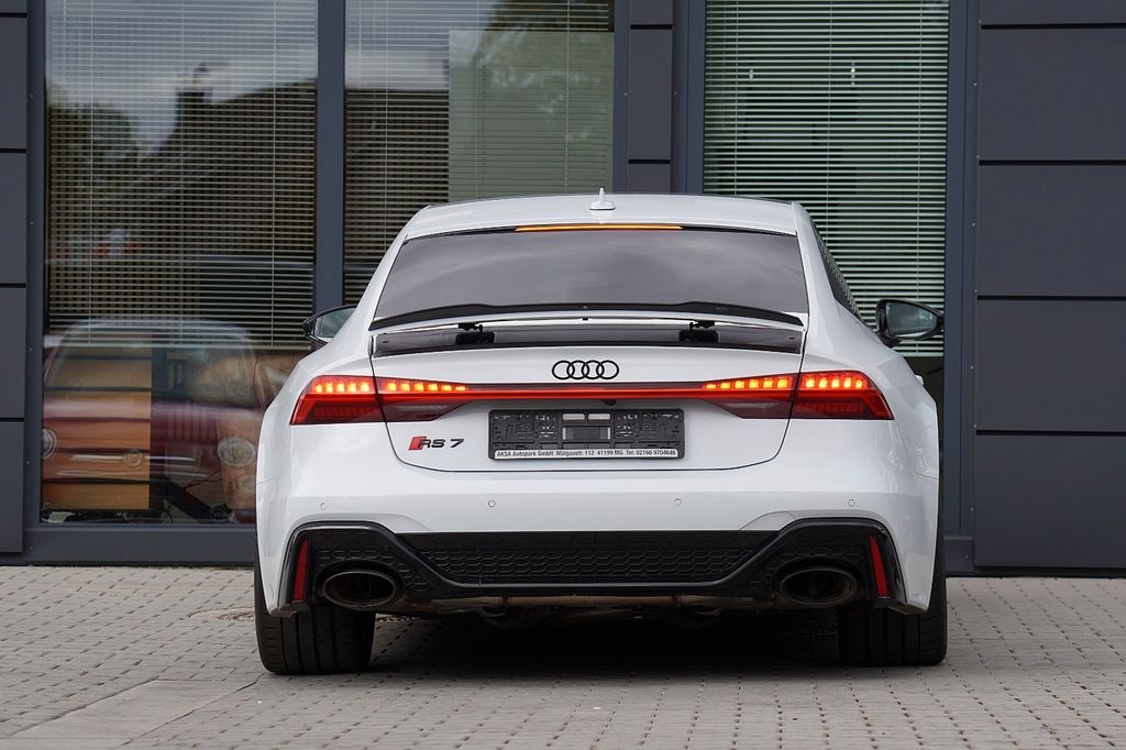 Audi RS7 2021