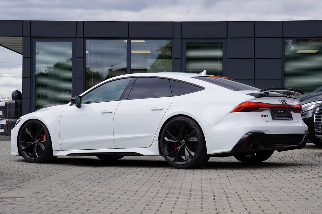 Audi RS7 2021