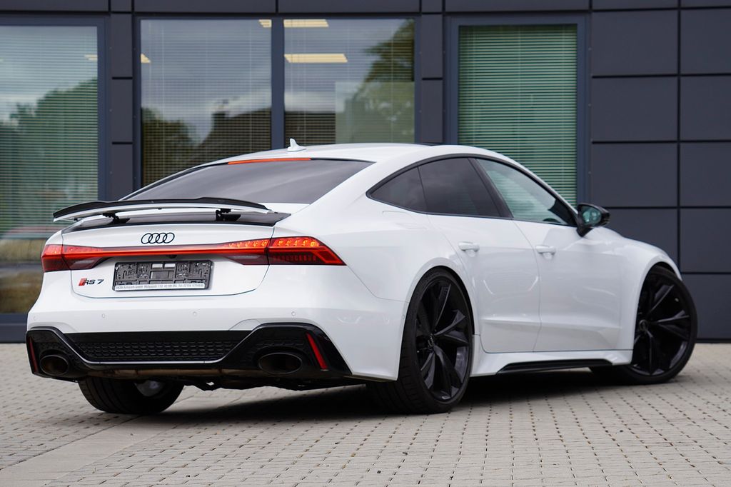 Audi RS7 2021