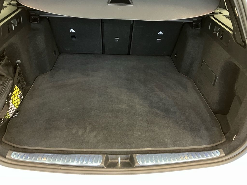 Mercedes-Benz C 220 2024