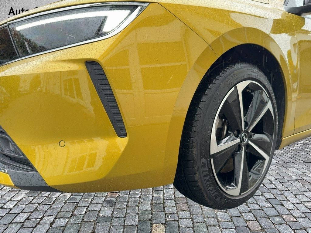 Opel Astra 2022