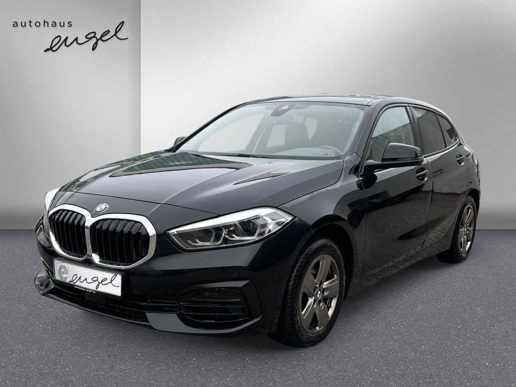 BMW 118 2024