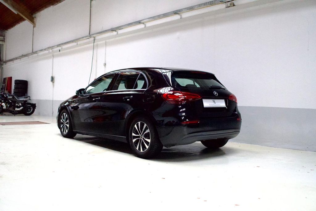 Mercedes-Benz A 200 2024