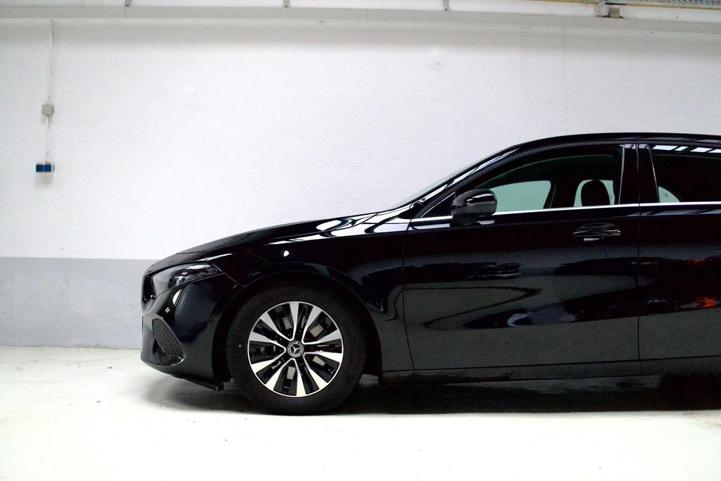 Mercedes-Benz A 200 2024