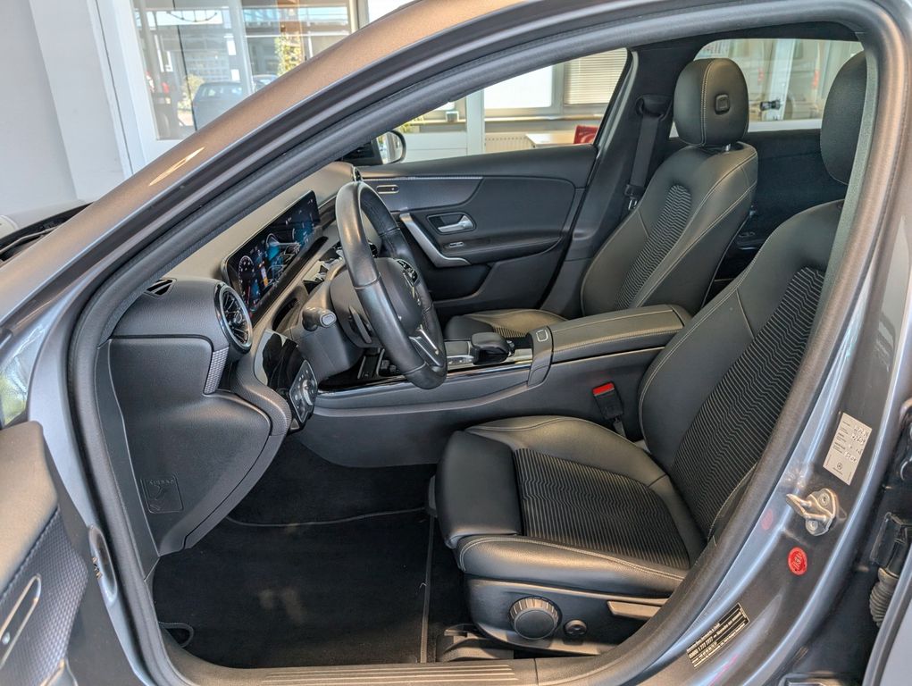 Mercedes-Benz A 200 2020