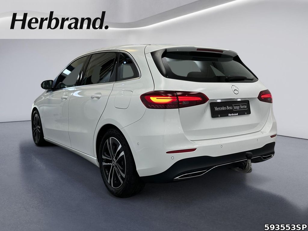 Mercedes-Benz B 200 2024