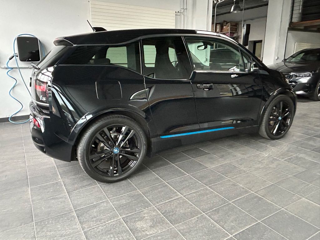 BMW i3 2024