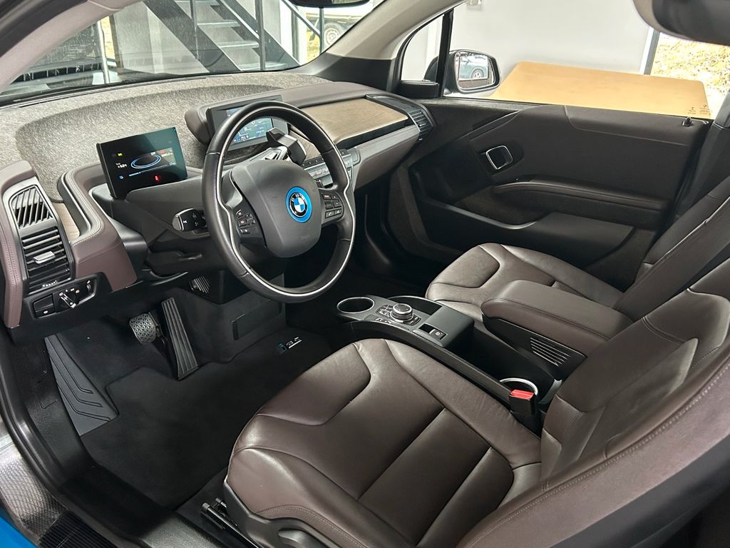 BMW i3 2024