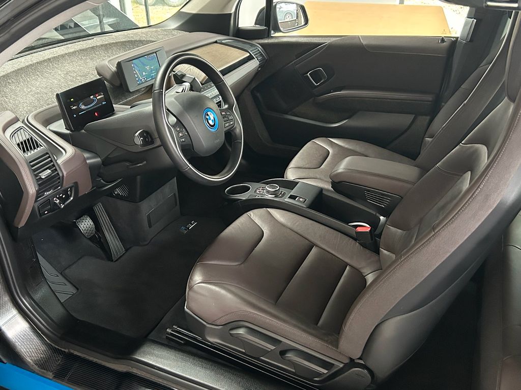 BMW i3 2024