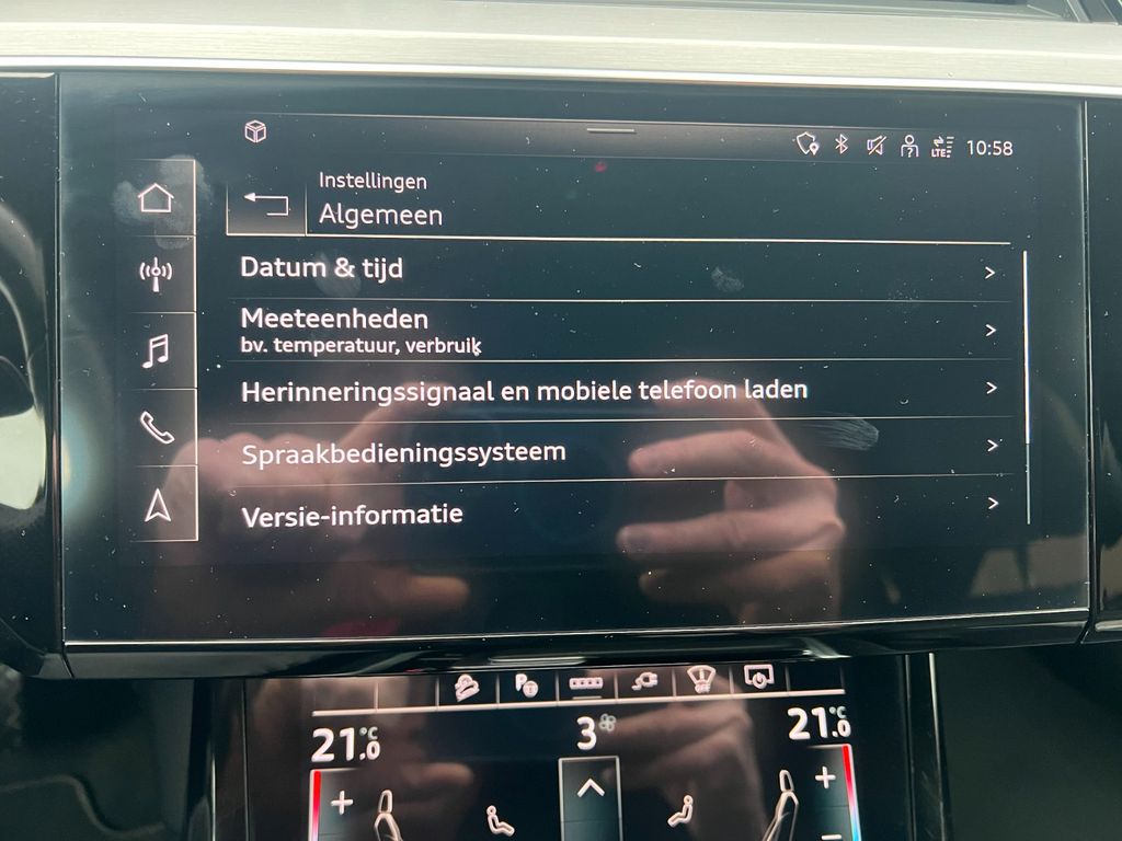 Audi e-tron 2022