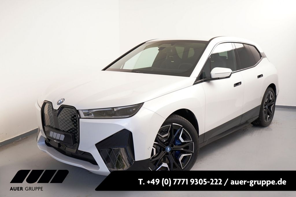 BMW iX 2023