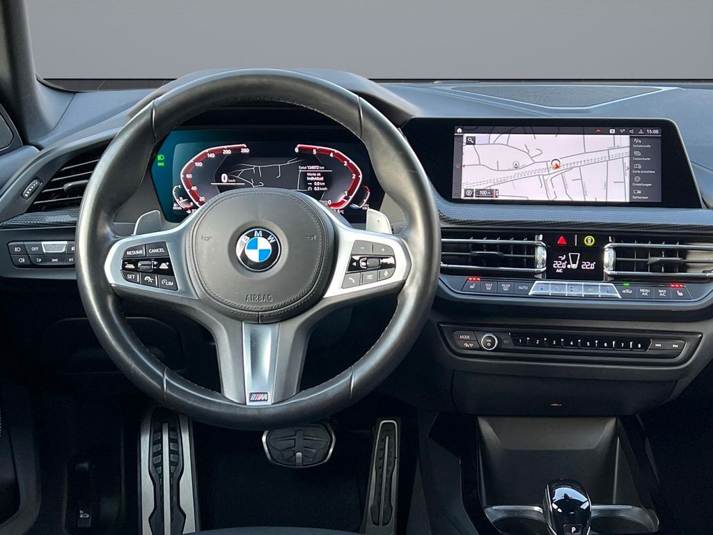 BMW 218 2021