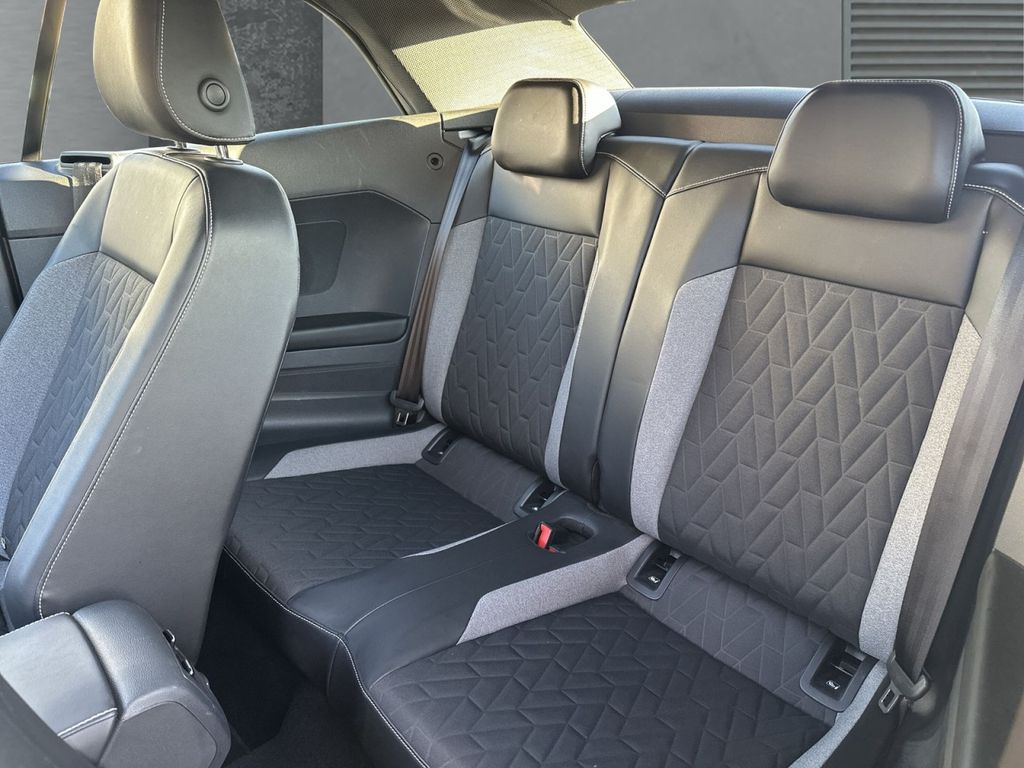 Volkswagen T-Roc 2025