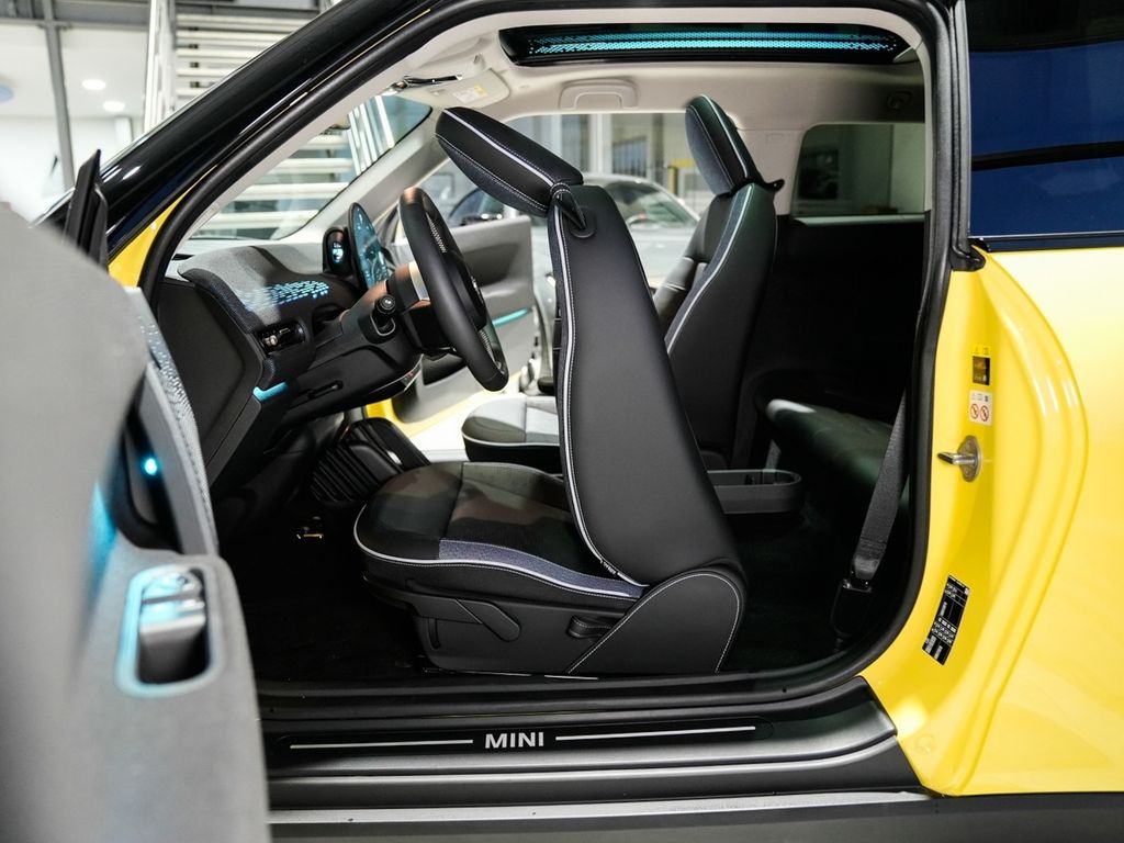 MINI Cooper SE 2024