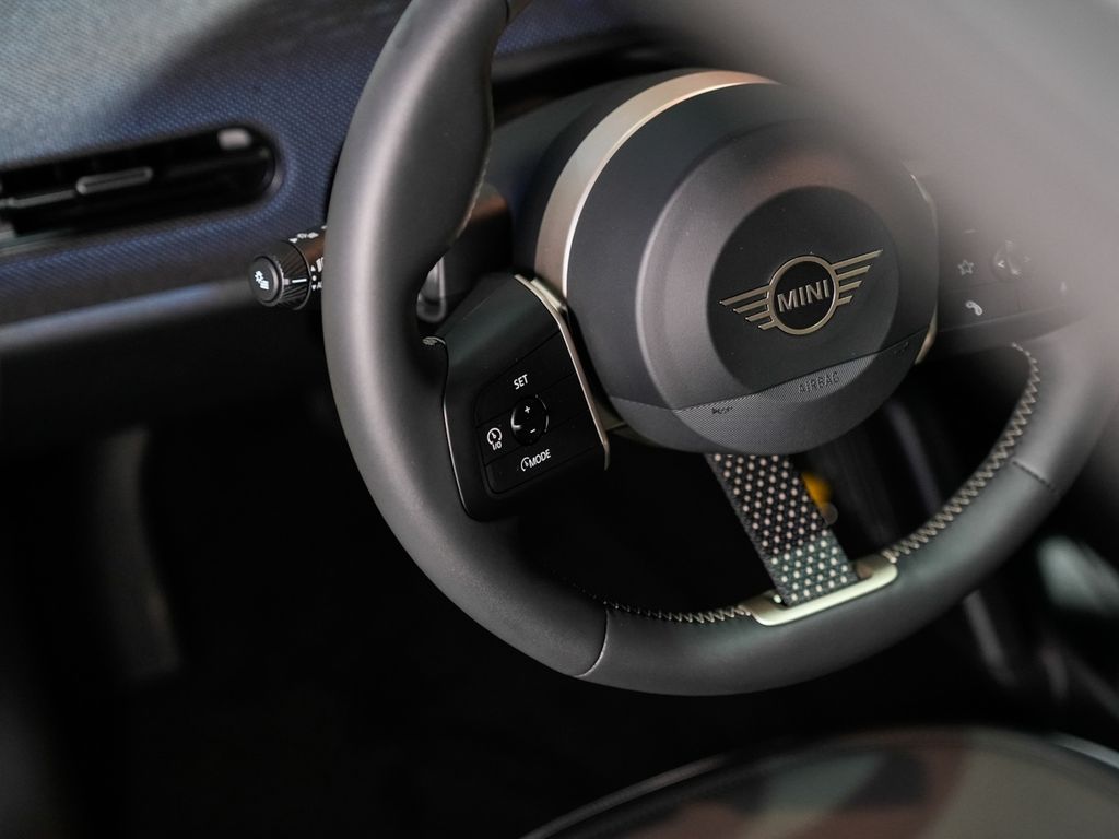 MINI Cooper SE 2024