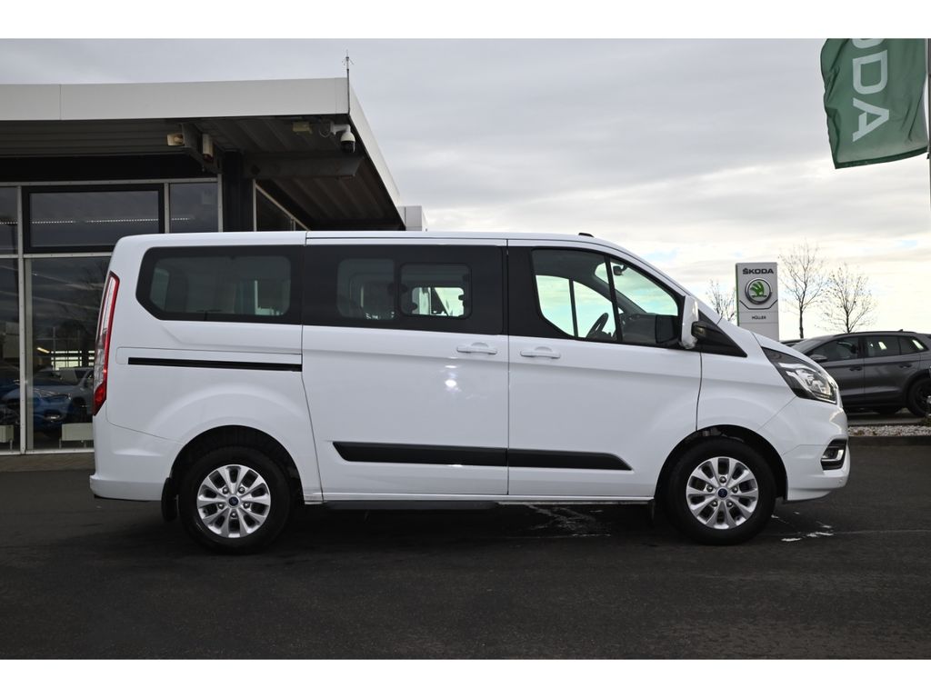 Ford Tourneo Custom 2022