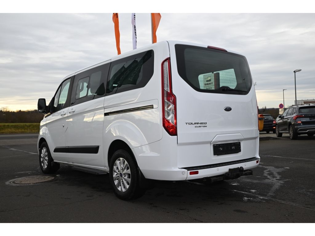 Ford Tourneo Custom 2022