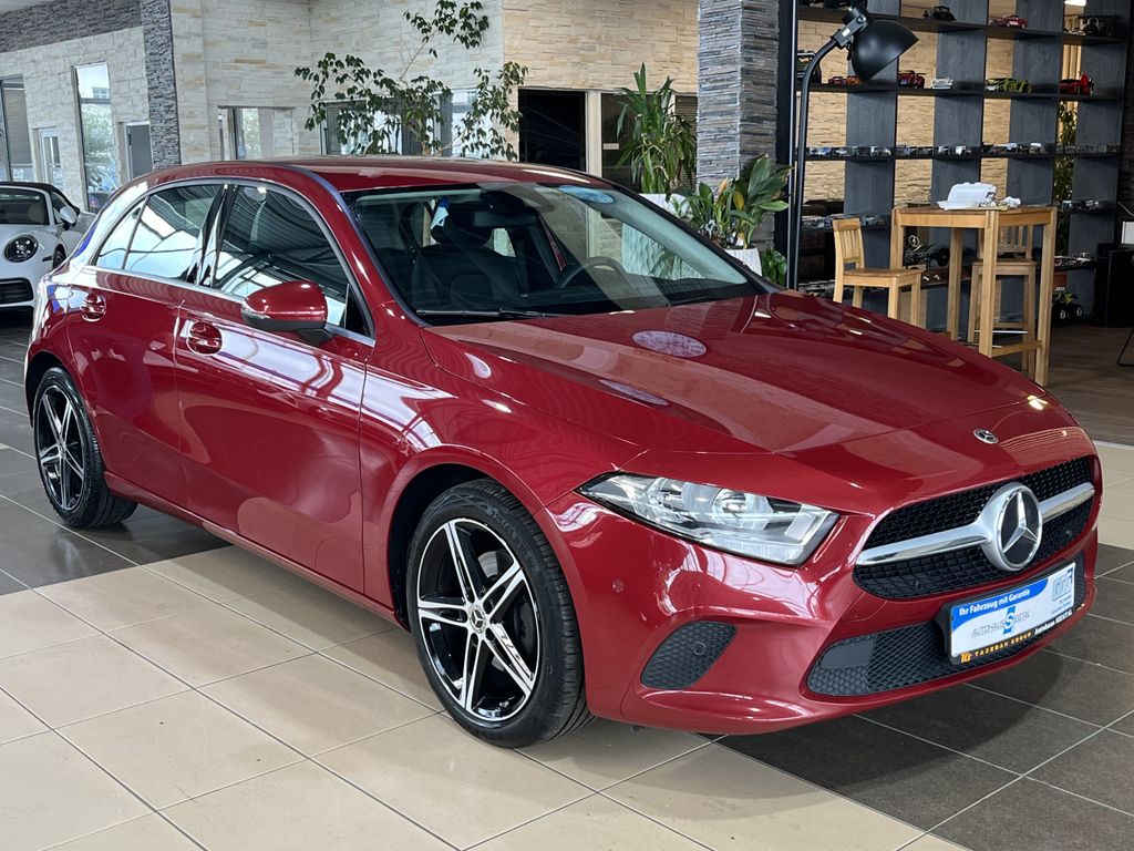 Mercedes-Benz A 200 2021