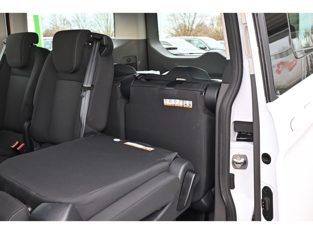 Ford Tourneo Custom 2022