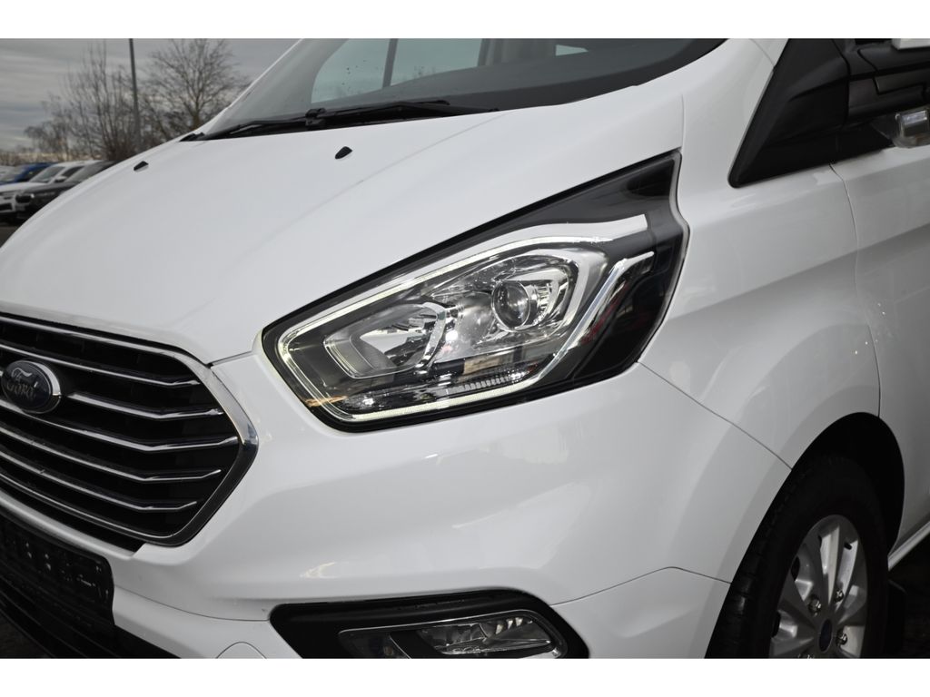 Ford Tourneo Custom 2022