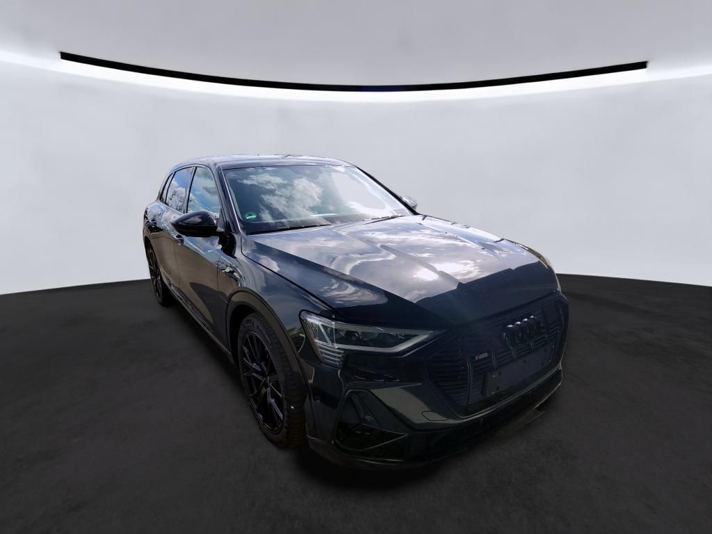 Audi e-tron 2022
