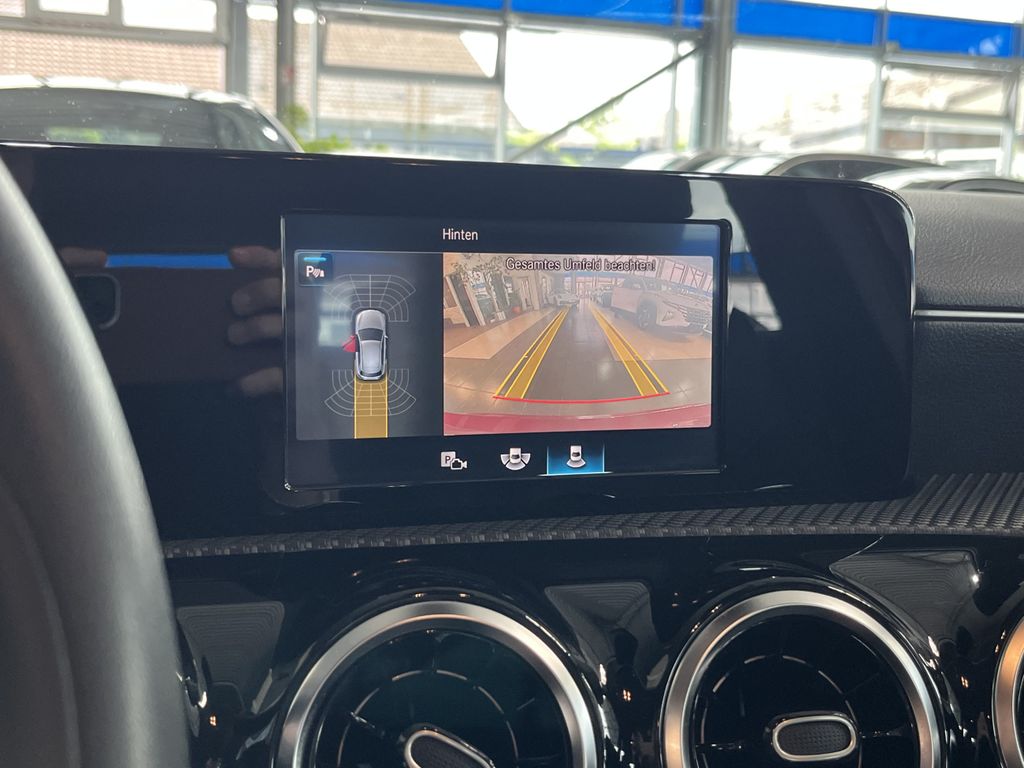 Mercedes-Benz A 200 2021