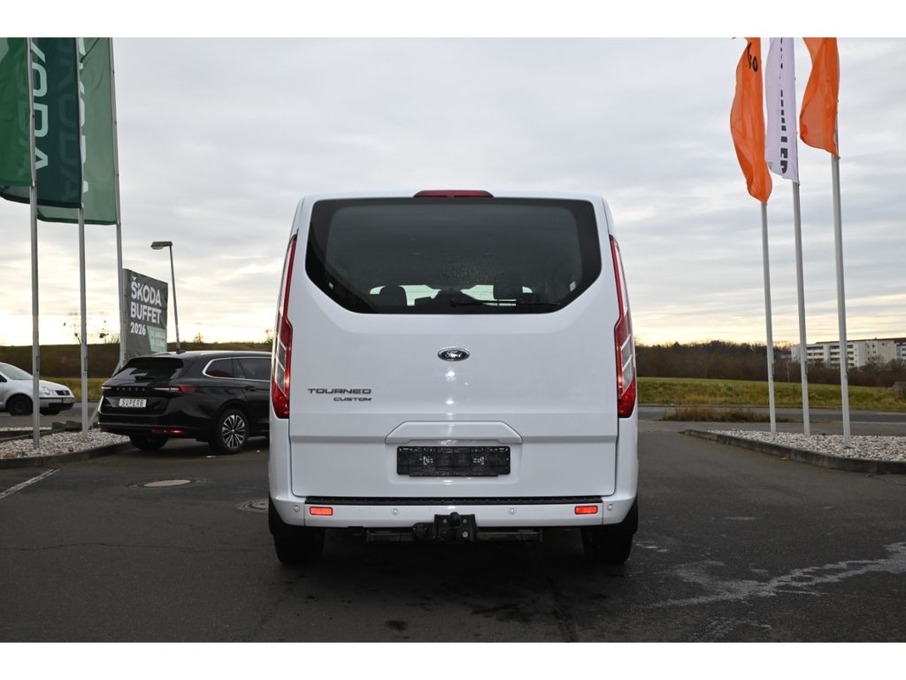 Ford Tourneo Custom 2022