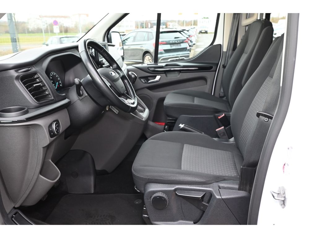 Ford Tourneo Custom 2022